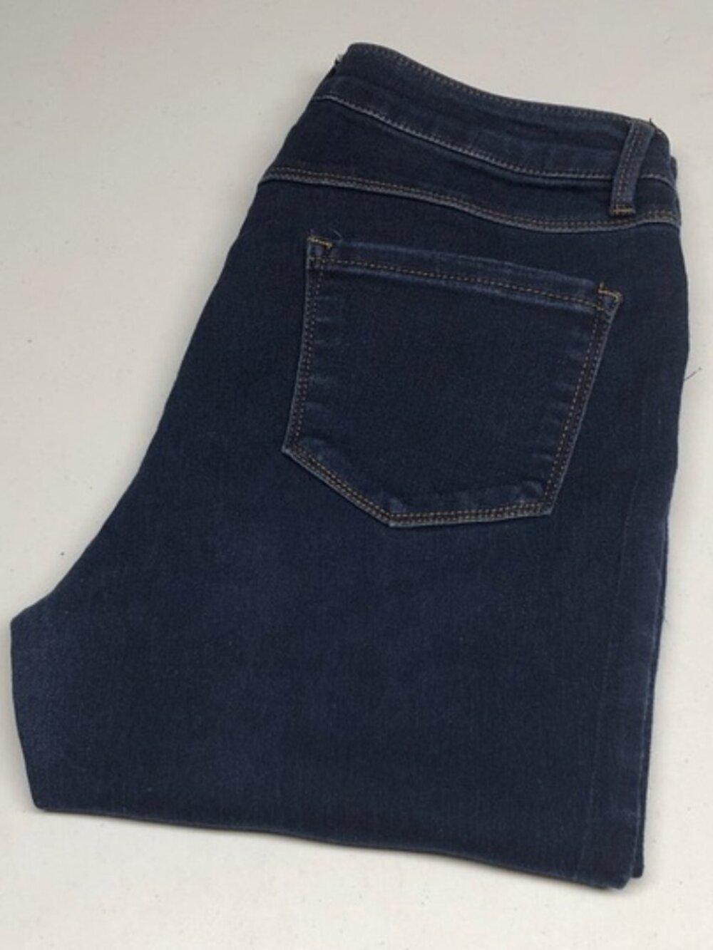 D. JEANS HIGH-RISE SUPER STRETCH SKINNY LEG 10/30x27 ⭐️